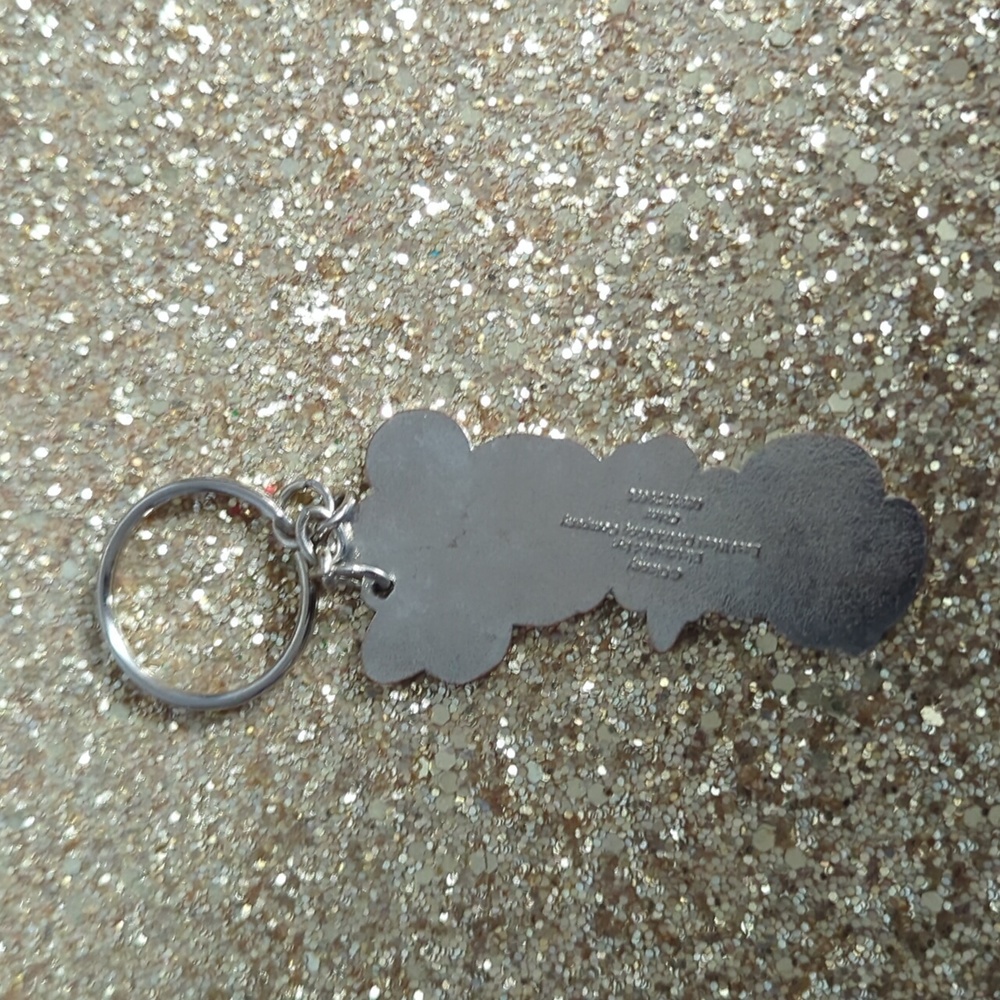 Minnie Mouse Keychain - Picture 2 of 2